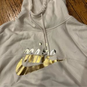 Nike Cropped Sweater